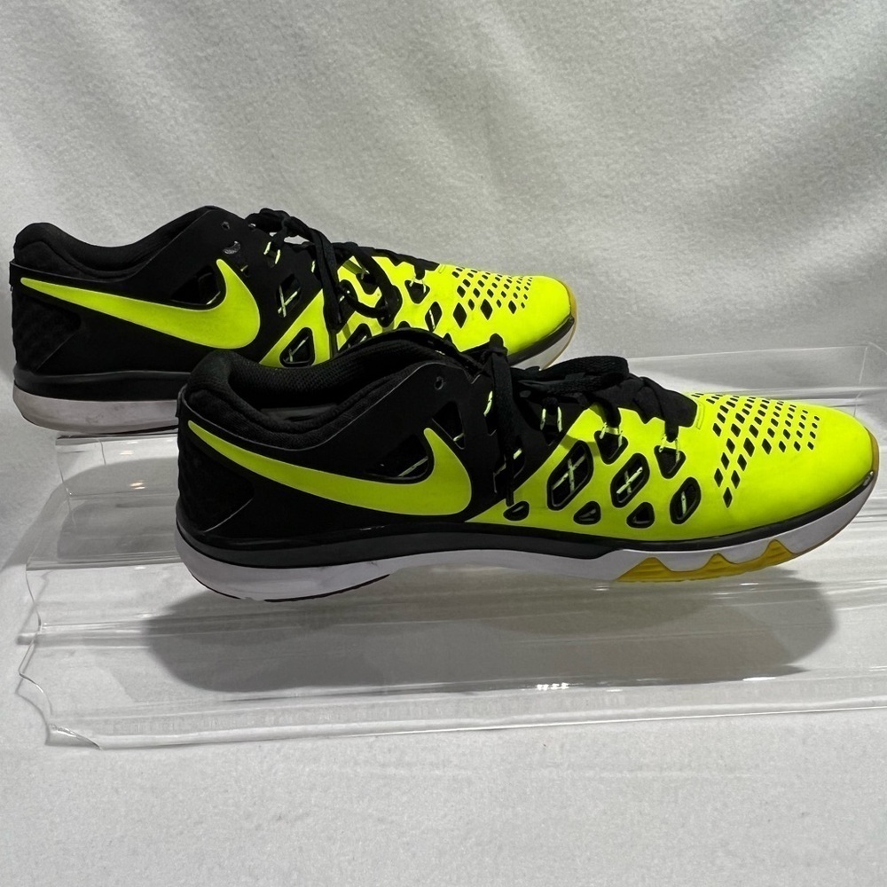 Nike Men’s Train Speed 4 Volt Running Shoe. Size 11.5 in Like New Condition - Picture 8 of 10